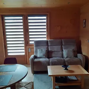 appartement-alpintages.hotels-rhonealpes.com/